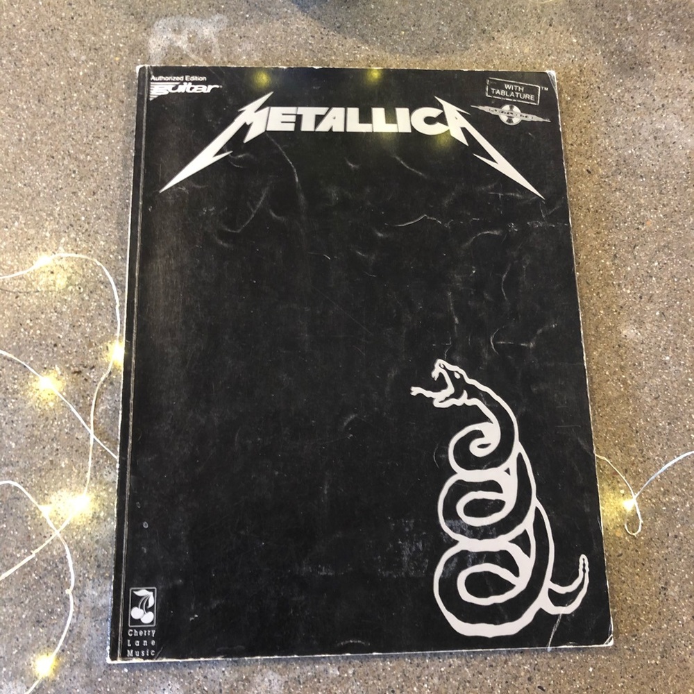 Metallica Tabs book